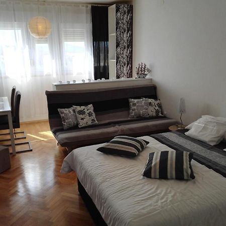 Sea View Studio - Apartment Zadar Buitenkant foto